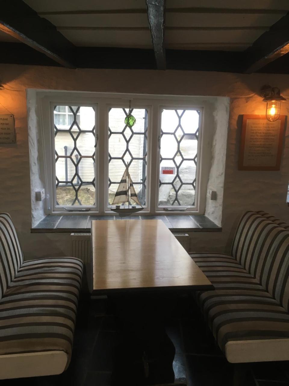 The Noughts And Crosses Inn Polperro Exterior foto